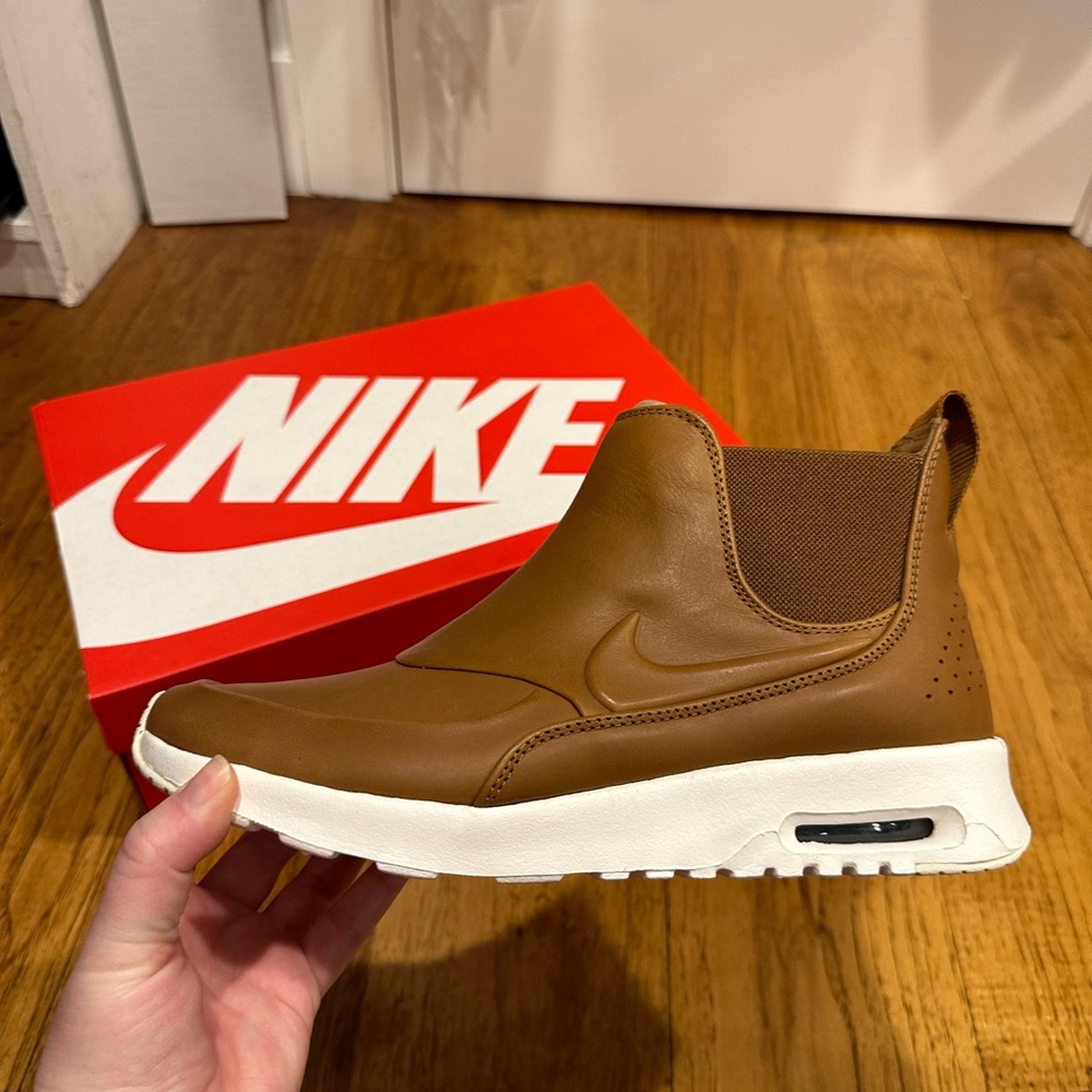 ***NEW*** Nike Air Max Thea Mid Women's Shoe